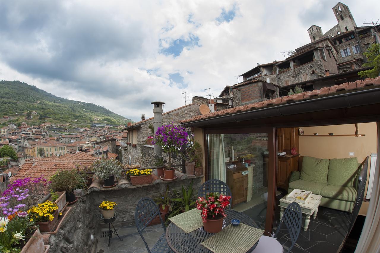 B&B Il Libro Verde Dolceacqua Buitenkant foto